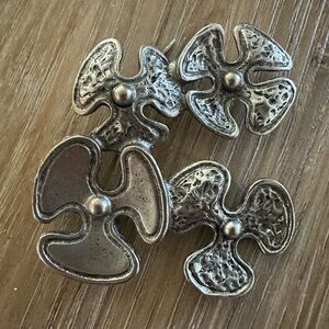 Vintage 1994 Rachel Gera Floral Brooch/Pendant